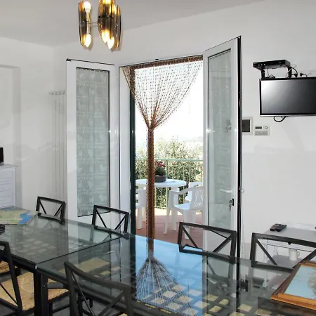 Holiday home Locazione Turistica Aloe - Dia336 *